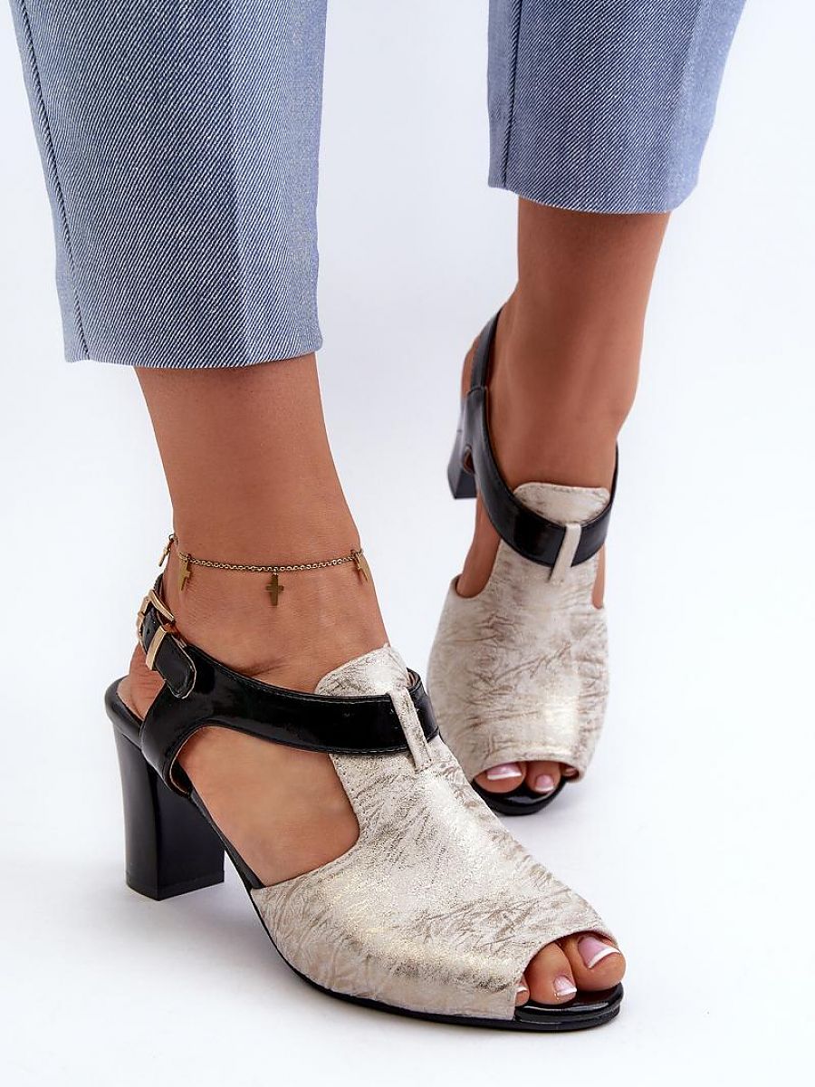 Flip-flops model 196230 Step in style-2