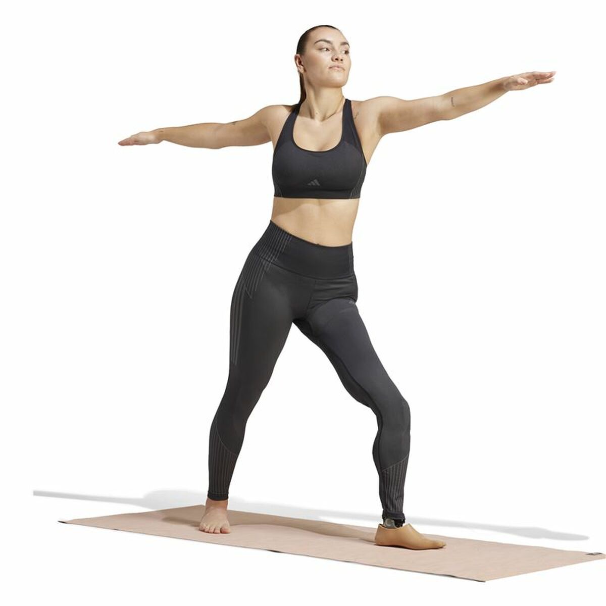 Sports Bra Adidas Essentials S-4