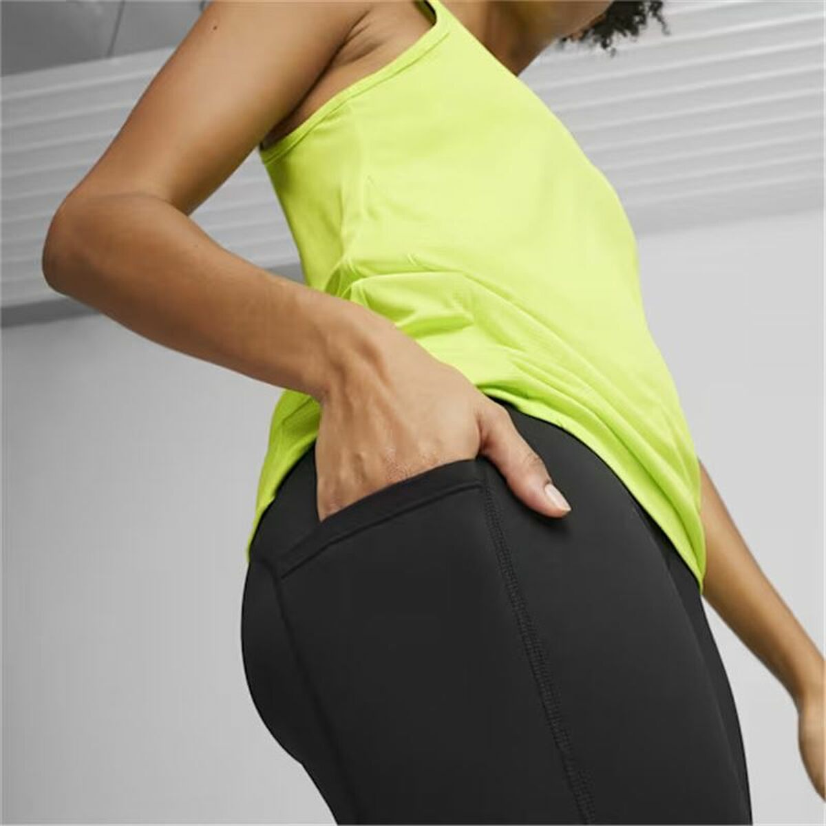 Sport leggings for Women Puma Run Favorites Velocity Black-4