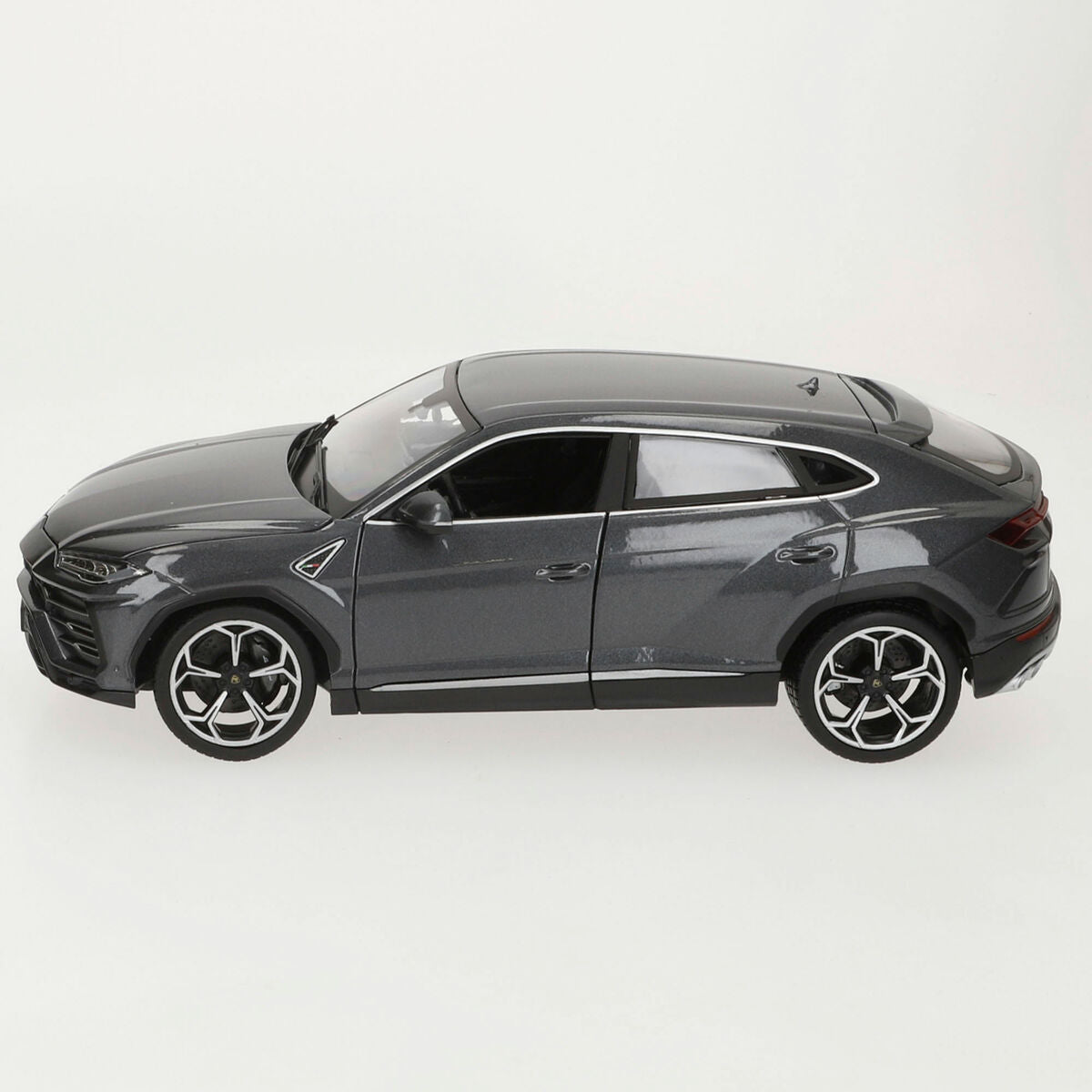 Car Bburago GT-Lamborghini Urus 1:18-4