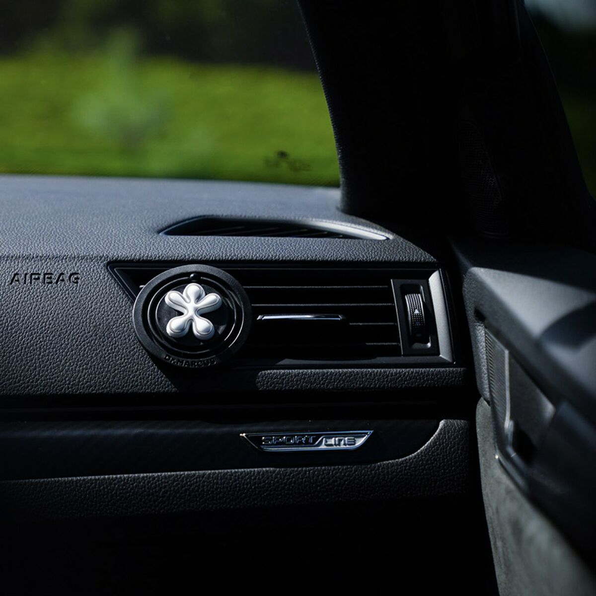 Car Air Freshener Dr Marcus Lucky Pin black Plastic-1