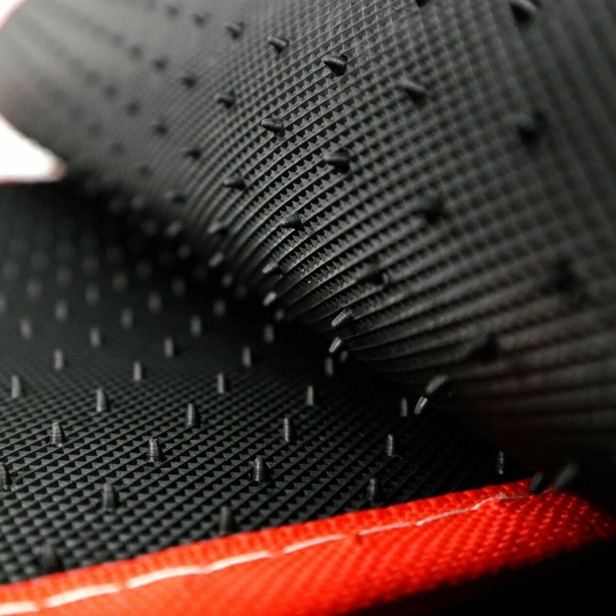 Car Floor Mat MOMO MOMLCM4A7BR Universal-2