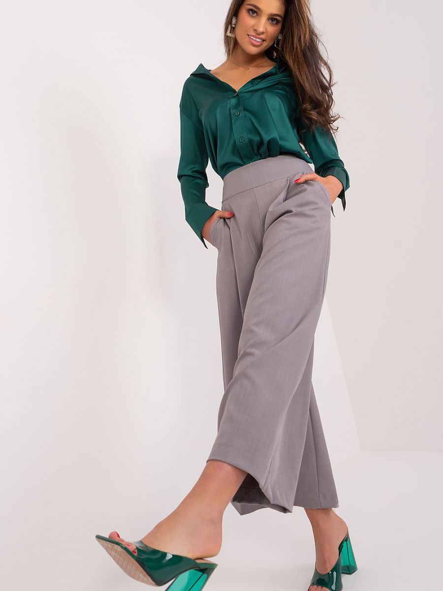 Women trousers model 192506 Italy Moda-3