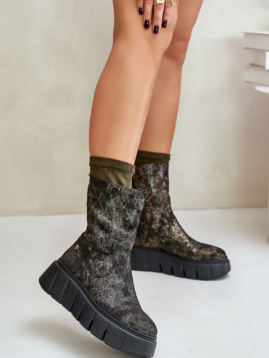 Boots model 202804 Step in style-0