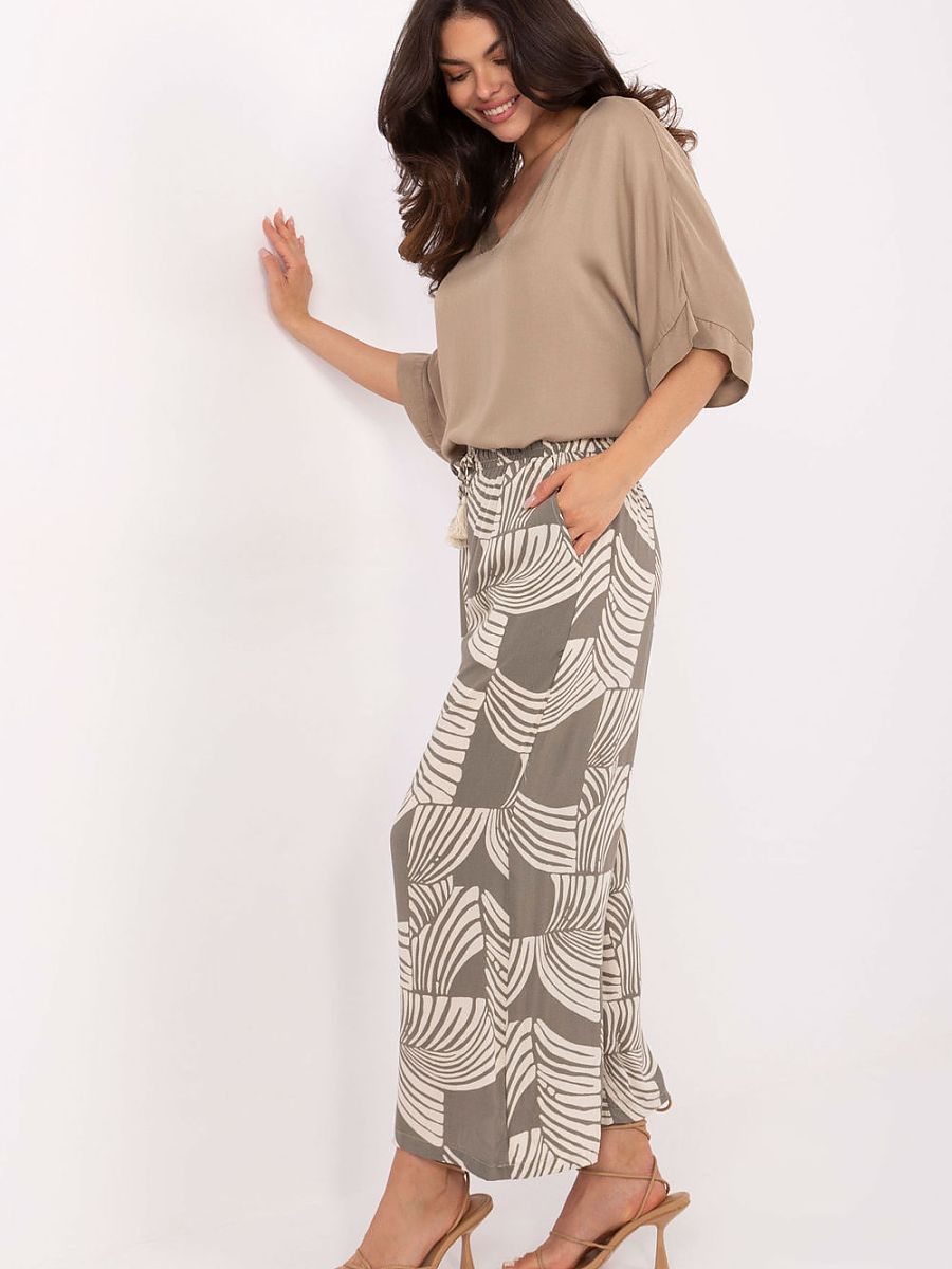 Women trousers model 215119 Sublevel-1