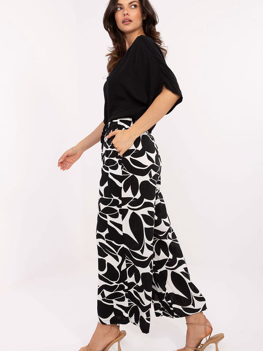 Women trousers model 215122 Sublevel-1
